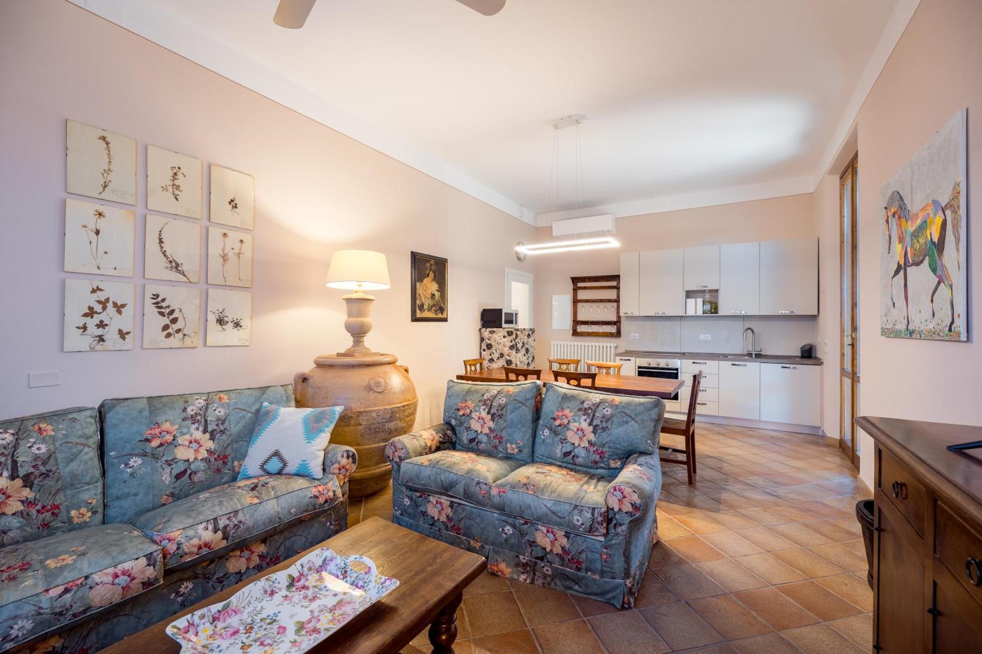 La Catena Apartment With Pool Ulignano Экстерьер фото